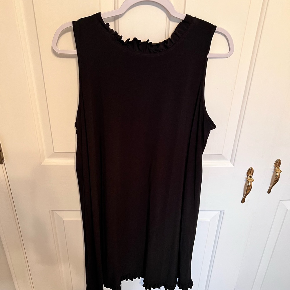 Black Sleeveless Top